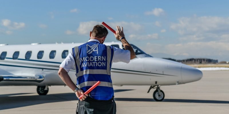 Insider's Guide to Airport in the Hamptons - Jack Rabbit Limo